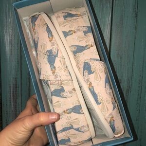 Toms Sleeping Beauty Shoes